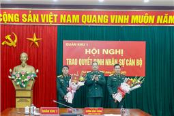 Quân khu trao quyết định nhân sự cán bộ